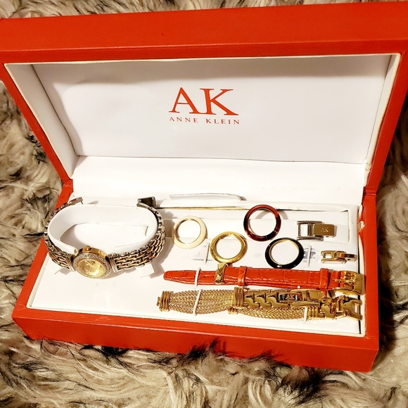 Anne Klein Rare Watch Set - Picture 5 of 7